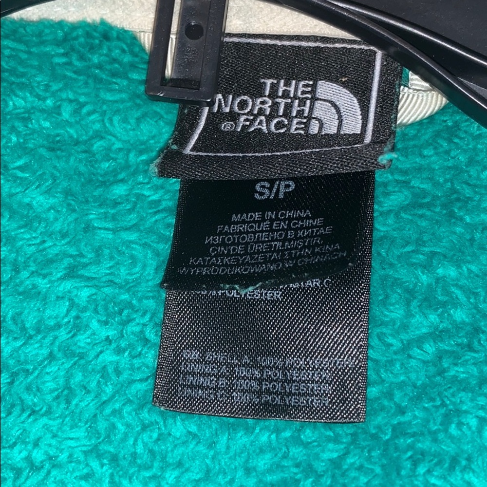 The North Face fuzzy jacket - Picture 3 of 6